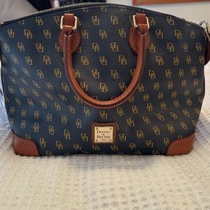 Dooney and Bourke purse